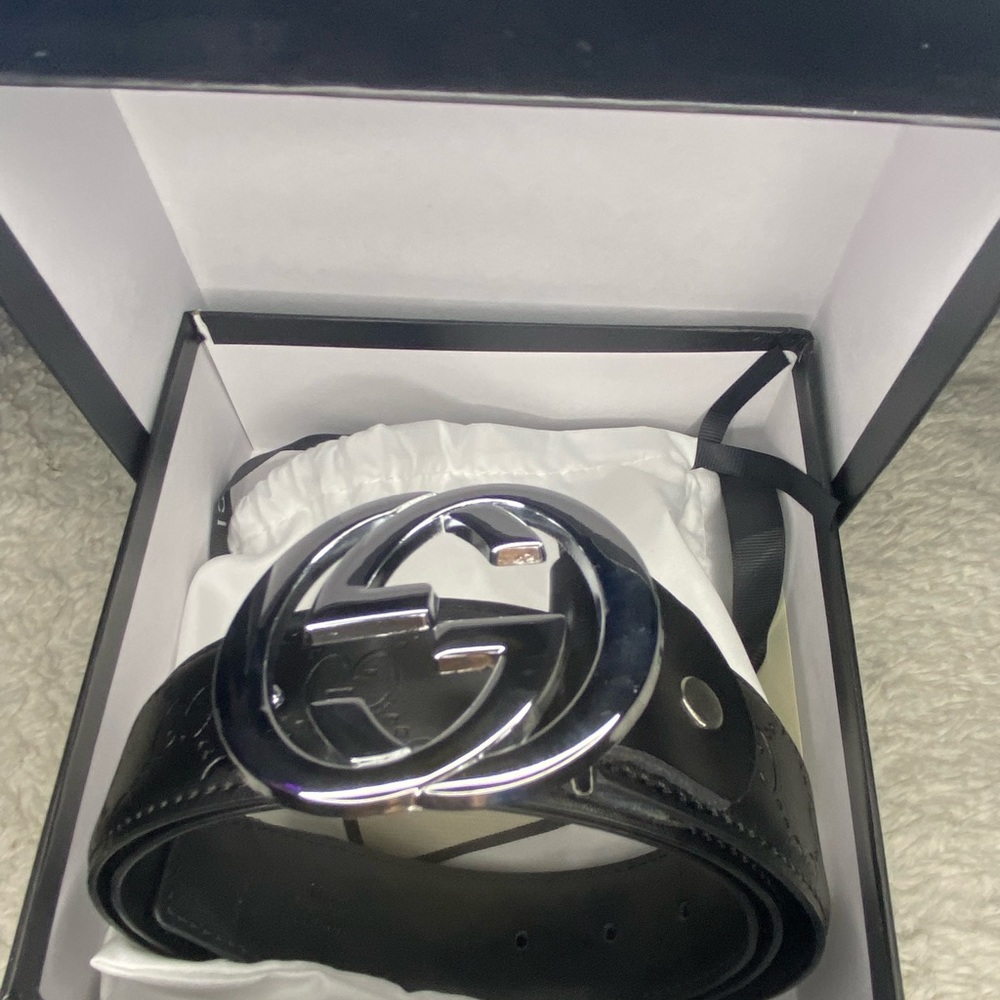 Gucci Silver Buckle Black Embossed Leather Belts